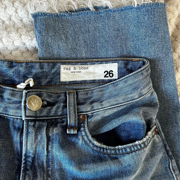 RAG & BONE HIGH RISE STRAIGHT JEANS - Picture 1 of 4